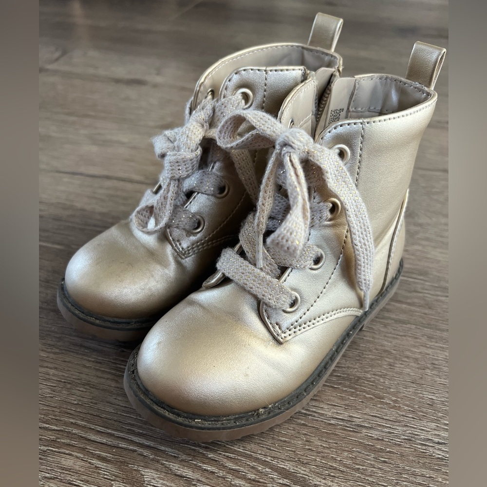 Cat & Jack Toddler Girl Combat Boots Size 9